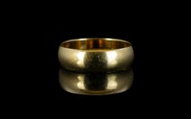 Gentleman's 9ct Gold Wedding Band of Large Size. Fully Hallmarked for 375 - 9ct. Ring Size - Z. 5.