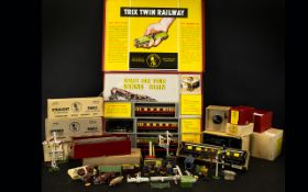 Trix Twin Train Set In Fitted Box With A Quantity Of Accessories 00 gauge trainset in good order,