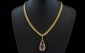 Attractive 9ct Gold Pear Shaped Pendant / Drop,