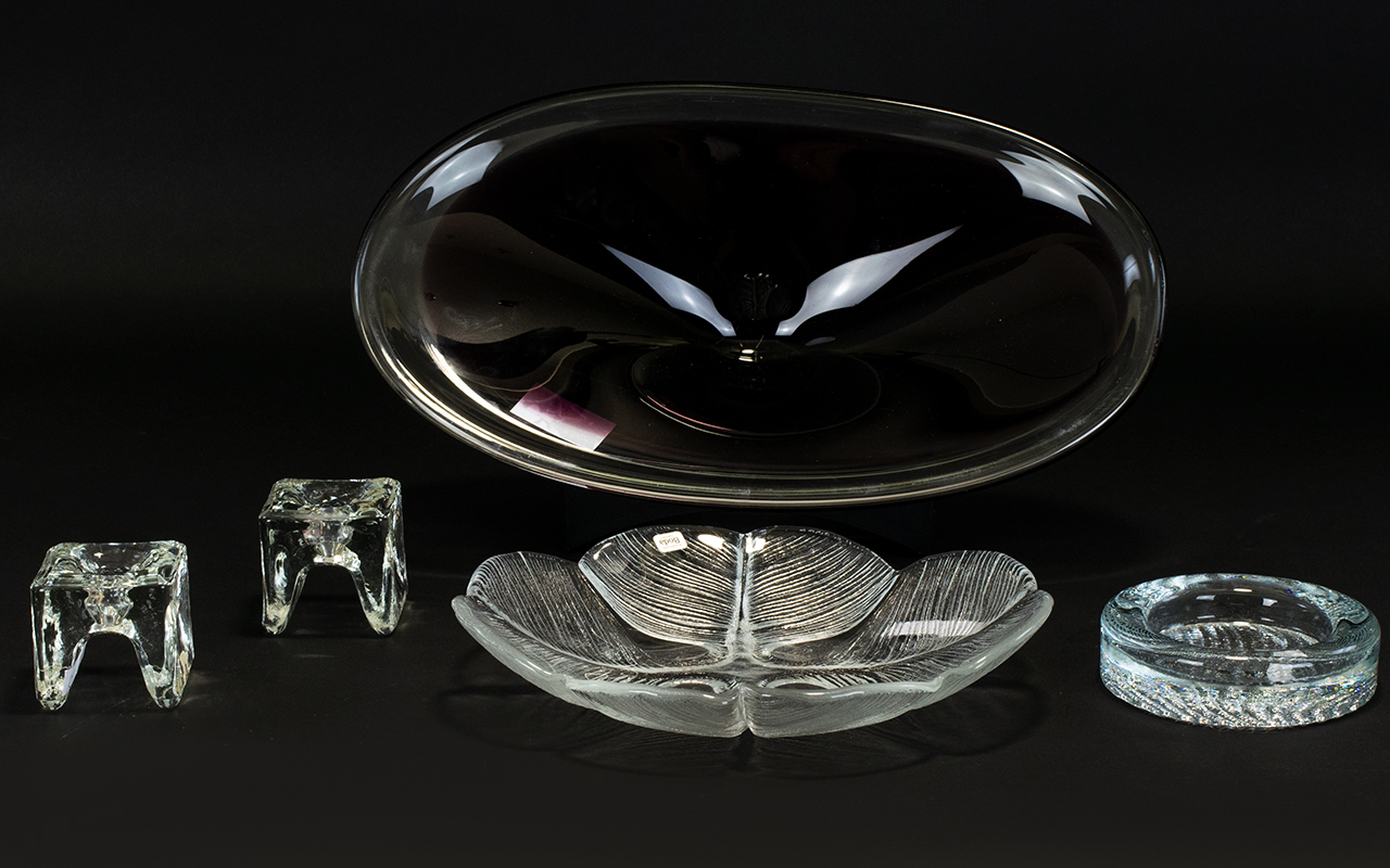 Scandinavian Glass Collection comprising