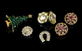 A Vintage Eisenberg Brooch And Associated Branded Costume Jewellery Five items in total to include