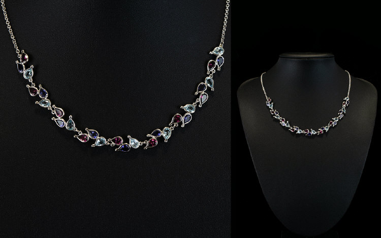 An 18ct White Gold Collarette Necklace S