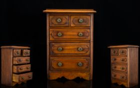 Georgian Period Good Quality - Handmade Oak Apprentice Piece Chest of Drawers. c.1900 - 1910.