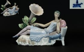 Lladro - Large and Impressive Superb Quality and Rare Porcelain Figure ' Lady Lying on a Divan '