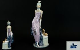 Lladro - Tall and Excellent Quality Porcelain Figure ' Elegant Ladies ' - Roaring Twenties.