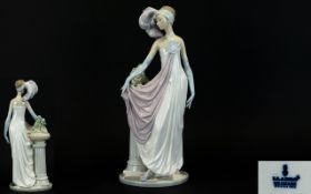 Lladro Tall and Excellent Quality Porcelain Figure ' Elegant Ladies ' - Socialite of The 20's.