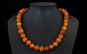 Early 20th Century Period - Amber Coloured Bead Necklace. Gold Tone Clasp. 18 Inches - 45 cm In