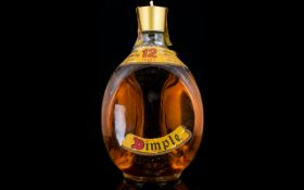 Whisky Interest - Dimple De Luxe Whisky.