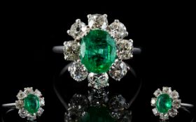 18ct White Gold Diamond & Emerald Cluster Ring Oval Green Emerald Surrounded By 8 Round Cut