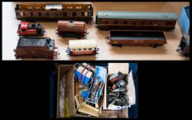 Model Railway/Hornby Dublo Interest To Include A Good Selection Of Track,