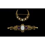 Antique Period - Superb Quality 9ct Gold Cresent Shaped Brooch - Set with Opals. Fully Hallmarked.