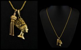 18ct Yellow Gold - Nice Quality Fancy Chain with Attached 18ct Gold Queen Nefertiti of Egypt