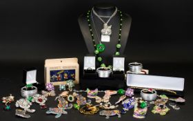 Good Collection of Costume Jewellery, Includes Cufflinks, Rings, Earrings, Brooches,