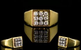 18ct Yellow Gold Diamond Set Cluster Ring, The Nine Round Cut Diamonds of Excellent Colour and