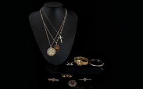 A Small Mixed Lot Comprising a silver pendant and chain, pair of cufflinks, a silver brooch,
