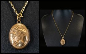 Ladies 9ct Gold Small Oval Shaped Hinged Locket / Pendant with Attached 9ct Gold Chain. Marked