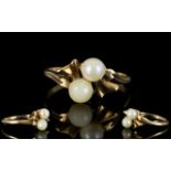 Ladies Attractive Pearl Set 9ct Gold Dre