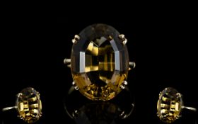 9ct Gold - Attractive Single Stone Citrine Dress Ring,