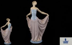 Lladro Special Edition Porclain Lady Figurine,