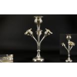 Art Nouveau - Superb Quality Tulip Shaped Solid Silver Epergne of Excellent Proportions and Form.