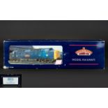 Bachmann - Branch Lines 32-530DS Class 55 'St Paddy' 55001 Electric Locomotive,