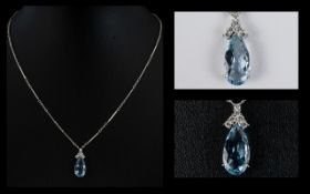 A Wonderful 18ct White Gold Aquamarine A