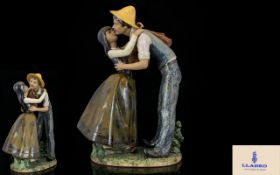 Lladro - Gres Large Hand Painted Scarce Figures ' The Kissing Father ' Model No 2114.