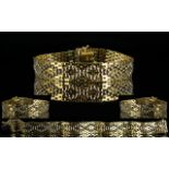 Superb Quality Mesh / Chain Mail Design 9ct Gold Bracelet.