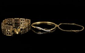 A Small Group / Collection of 9ct Gold Jewellery.