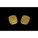 Gentleman's Pair of 9ct Gold Cufflinks, In Prince of Wales Check Pattern.