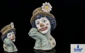 Lladro Superb Quality Porcelain Clown Portrait Bust 'Melancholy Clown' model no 5542,