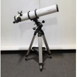 A Soligor MT 910 astronomical telescope, on an adjustable tripod.