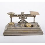 Set of Victorian postal scales and weights, 19cm.