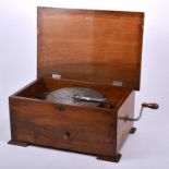 Table-top Symphonium, playing 20cm discs, walnut veneered case,