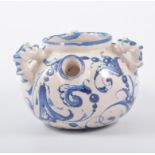 A Majolica blue and white hanging Bulb Pot, Cantigalli style 10cms.