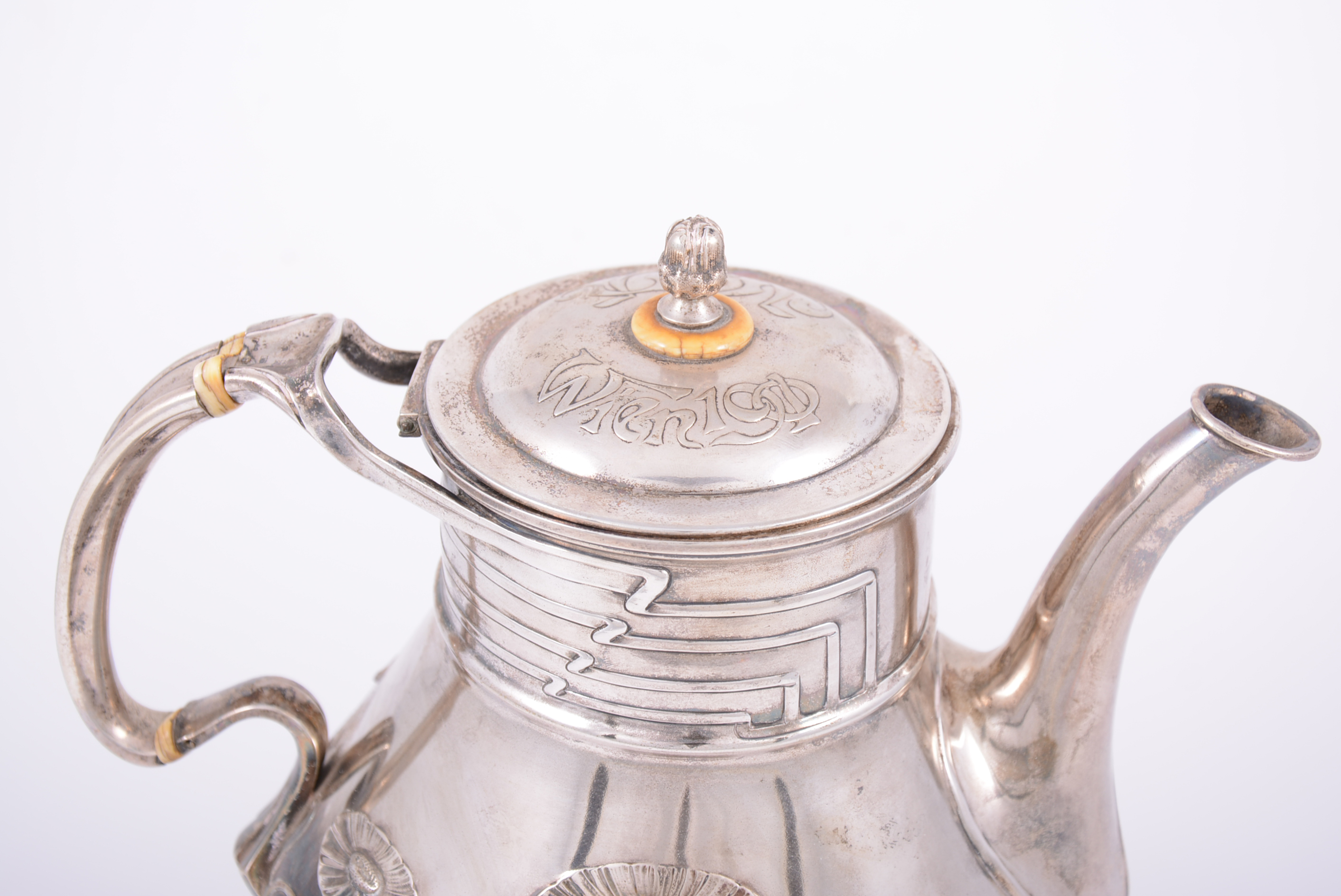 An Austrian Jugendstil/ Art Nouveau silver spirit kettle on stand, Wurbel & Czokally, Vienna, 1901, - Image 2 of 2