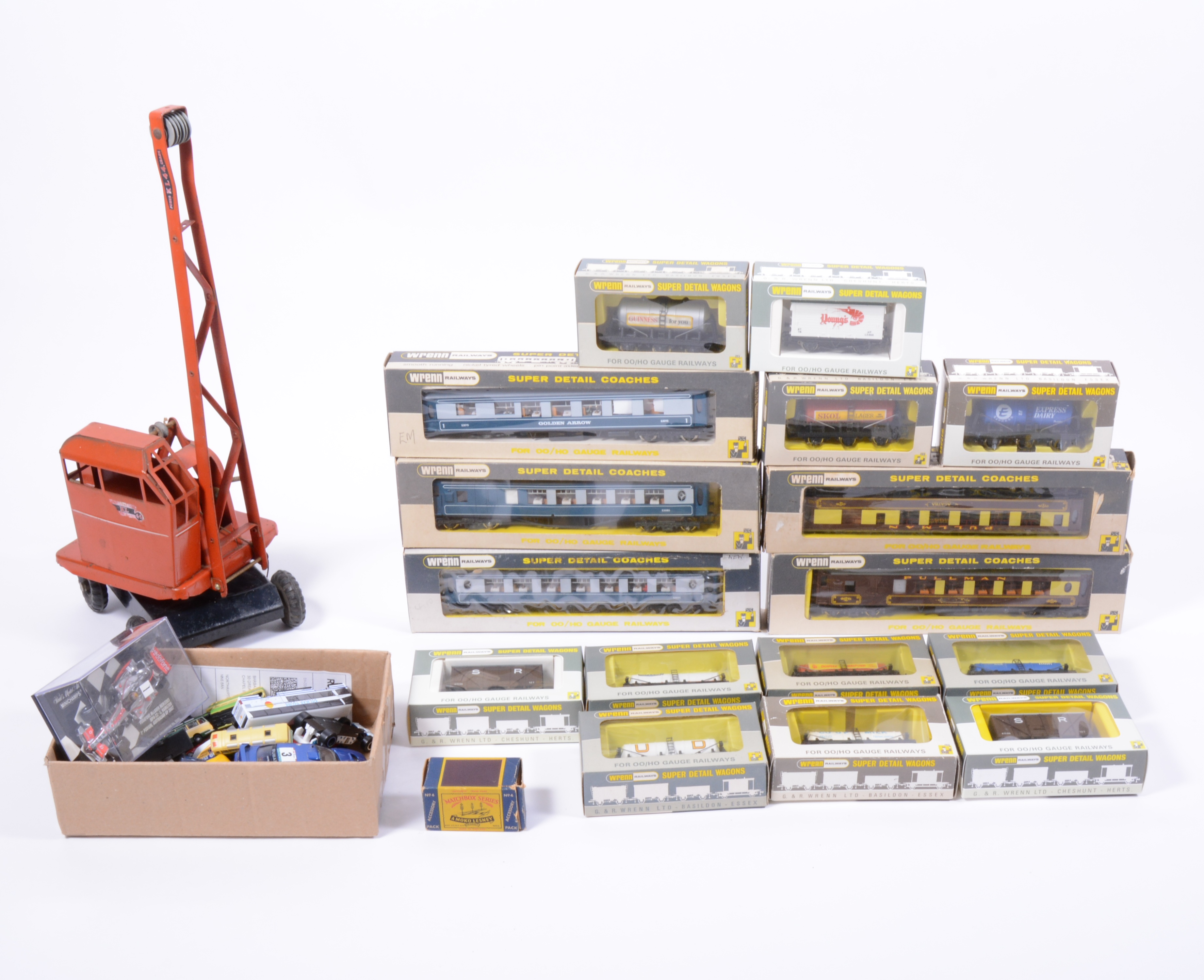 Wrenn 00 gauge railway coaches and wagons, (x16), along with Matchbox Accessory Pack no.