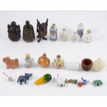 Collection of Chinese snuff bottles, small hard stone models, etc.