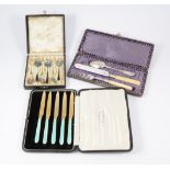 Silver / plated cased sets of flatware; ...