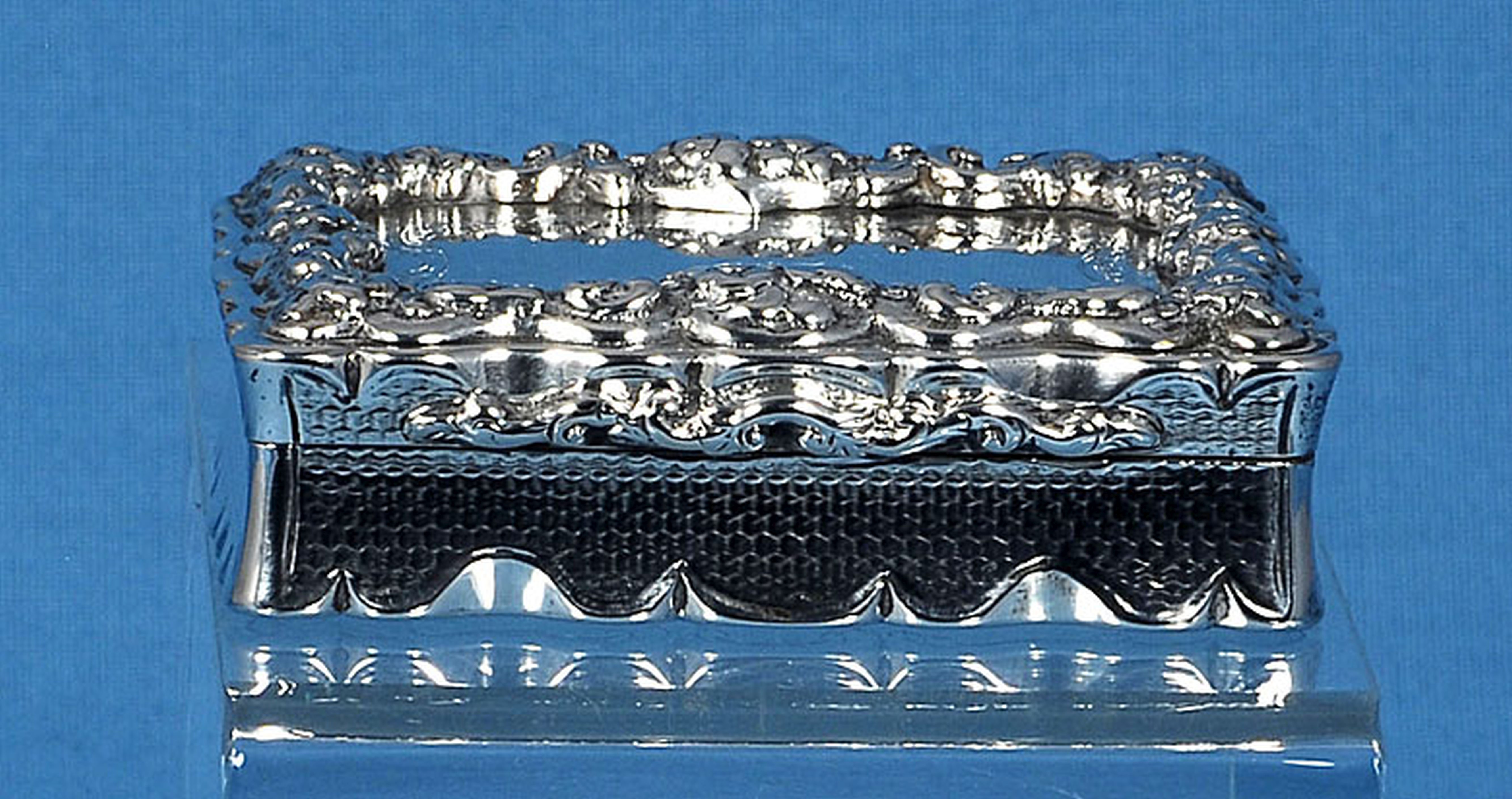 A Victorian silver rectangular table snuff box, by Yapp & Woodward, hallmarked Birmingham 1850, with - Image 10 of 13