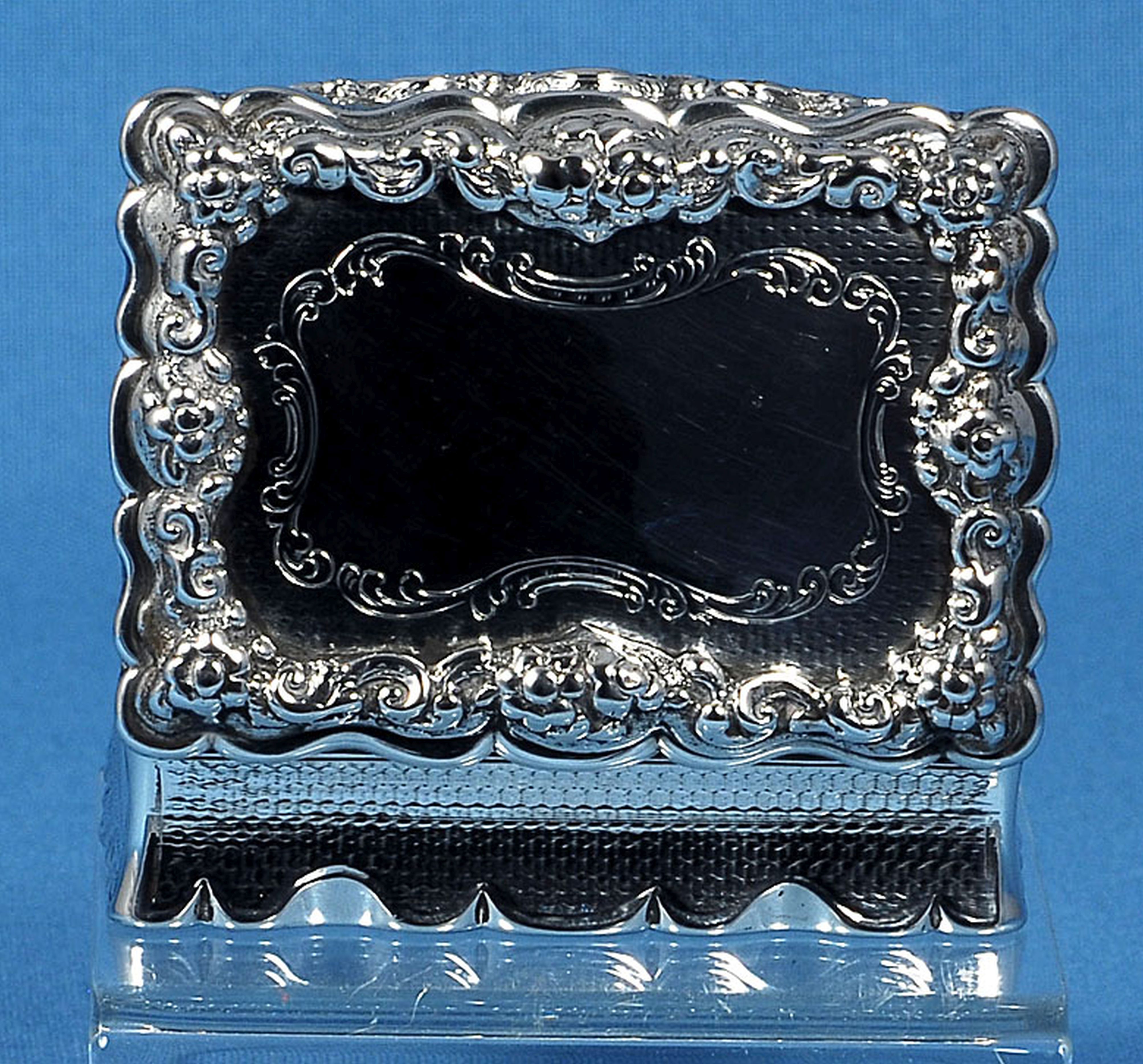 A Victorian silver rectangular table snuff box, by Yapp & Woodward, hallmarked Birmingham 1850, with - Image 6 of 13