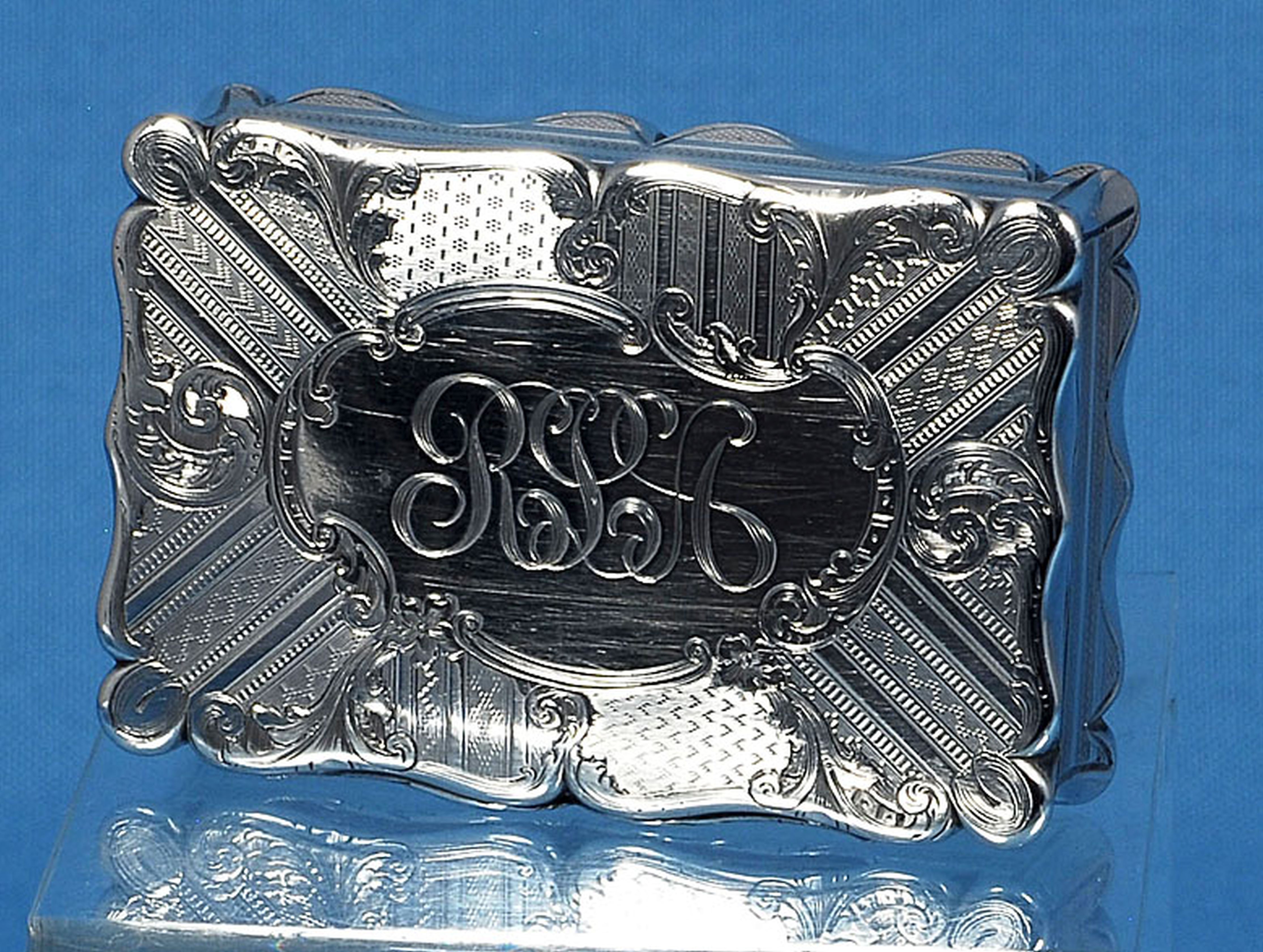 An early Victorian engine turned silver table snuff box, by Edward Smith, hallmarked Birmingham - Image 7 of 10