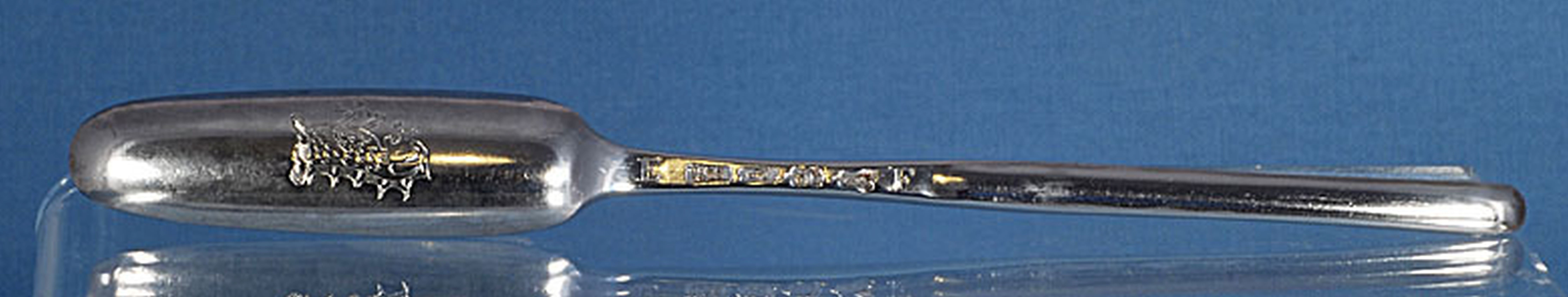 A George II silver marrow scoop, by Roger Hare, hallmarked London 1752, bearing an unusual - Image 3 of 5