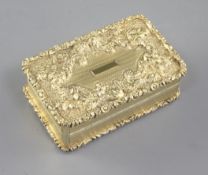 A fine George IV silver gilt table snuff box, by John Bettridge hallmarked Birmingham 1827, of