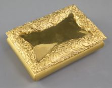 An impressive William IV twin compartment silver gilt table snuff box, by Nathaniel Mills,