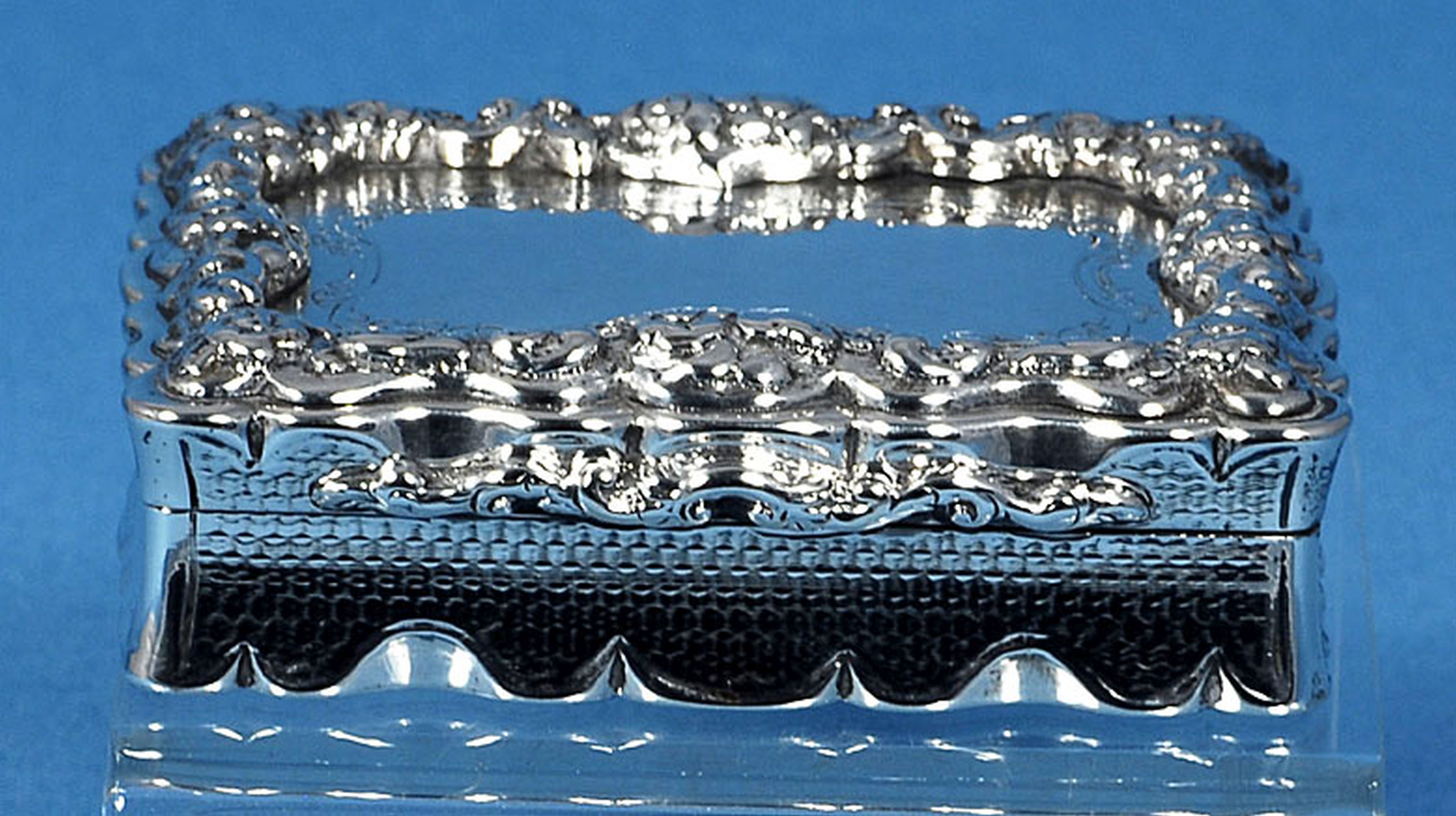 A Victorian silver rectangular table snuff box, by Yapp & Woodward, hallmarked Birmingham 1850, with - Image 3 of 13