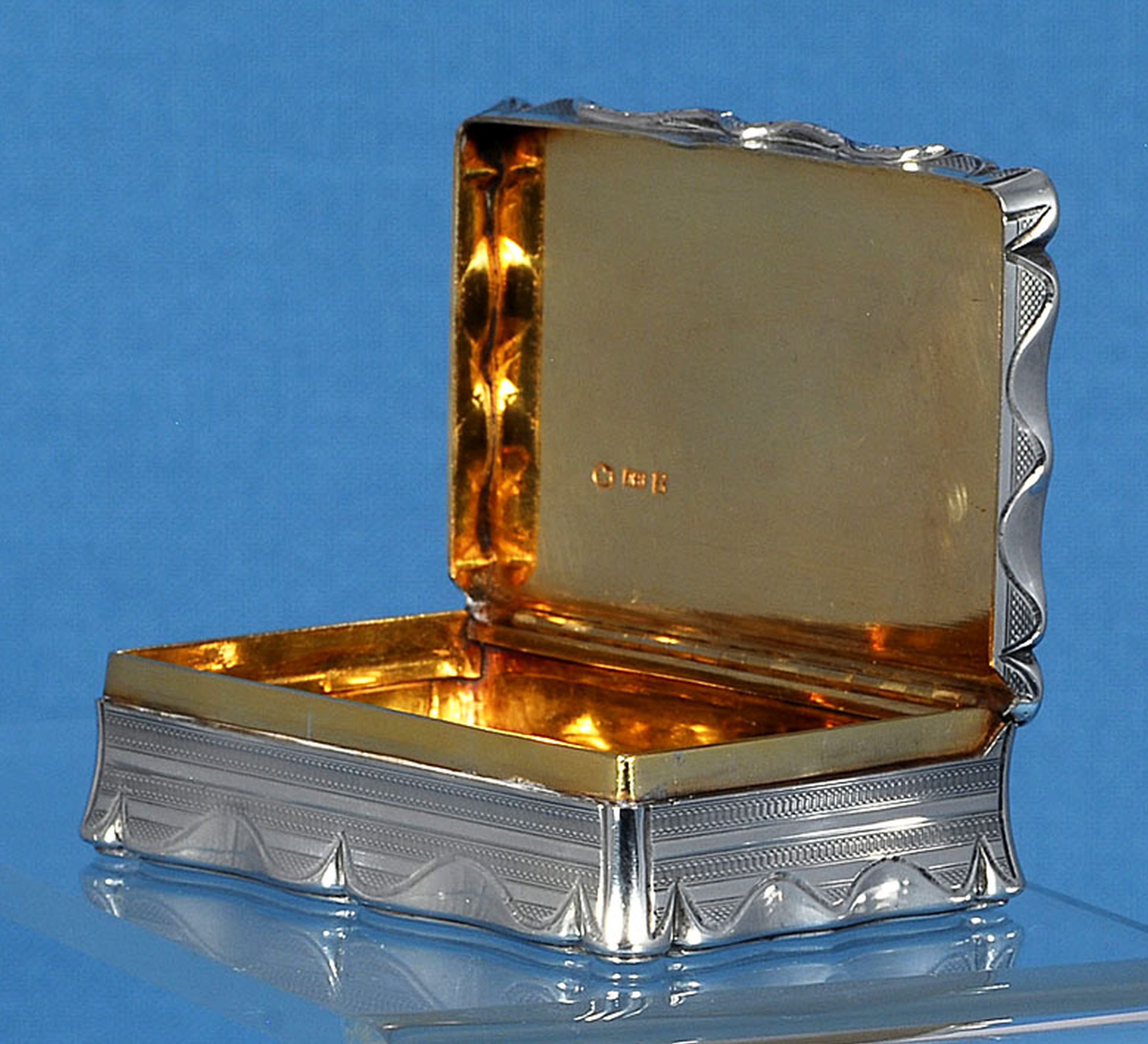 An early Victorian engine turned silver table snuff box, by Edward Smith, hallmarked Birmingham - Image 4 of 10