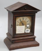 An Edwardian oak cased eight day timepiece, height 28cm