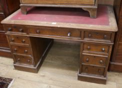 A Victorian oak pedestal desk, W.122cm