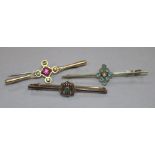 Three assorted early 20th century 15ct gold and gem set cluster bar brooches including aquamarine